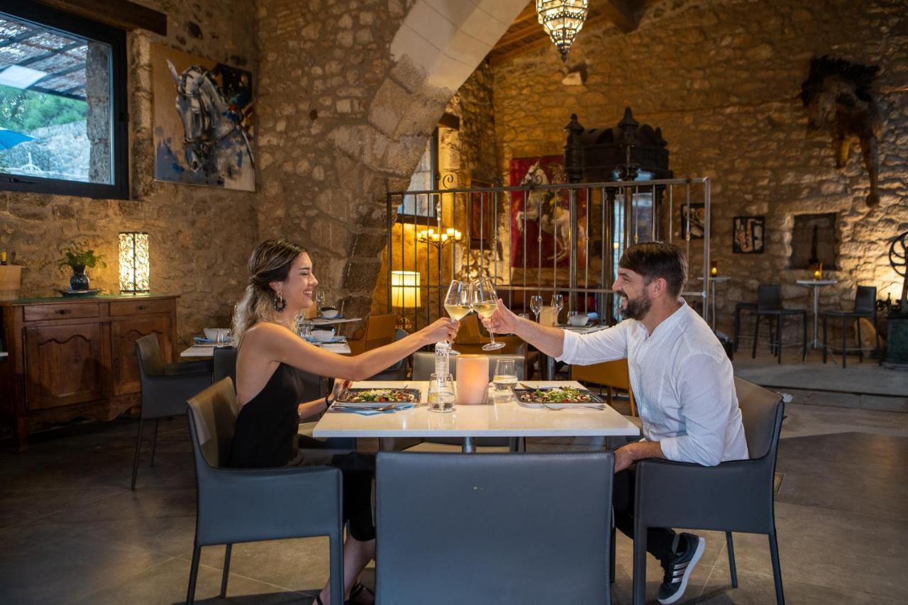 Aqua Et Oleum Hotel Villamiel ภายนอก รูปภาพ